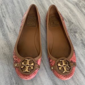 Tory Burch Aden pink snake print flats 7.5